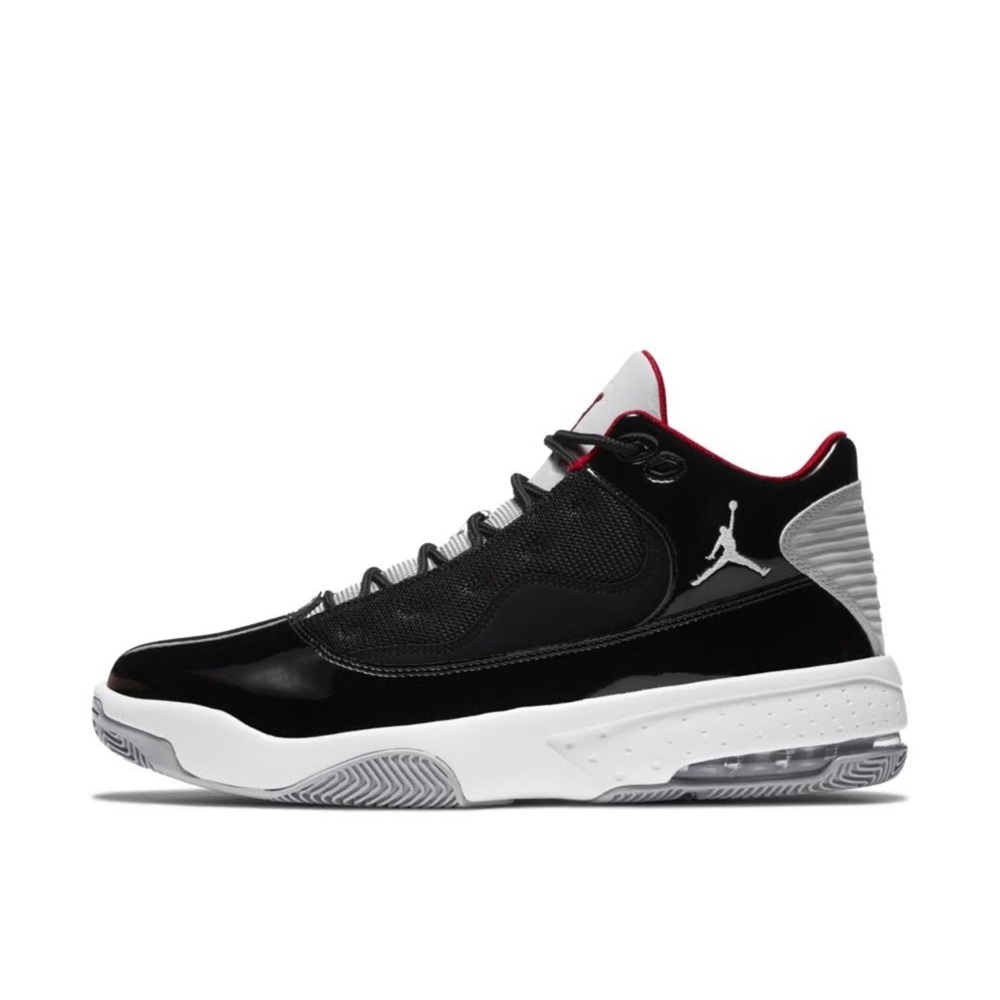 Jordan aura max 2